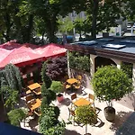 Boutique Asteria 3* ليوبليانا