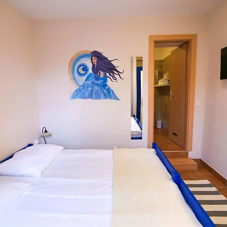 Boutique Asteria فندق