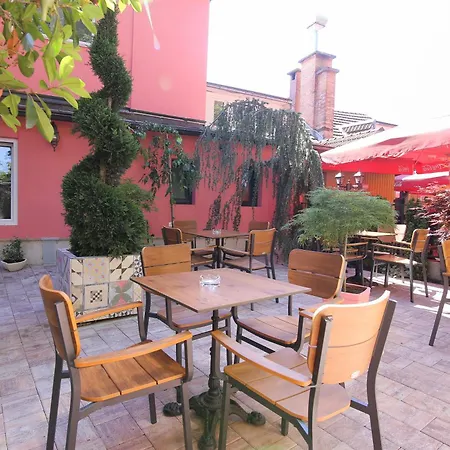 מלון Boutique Asteria 3*