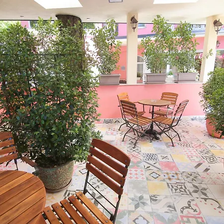 Boutique Asteria לובליאנה