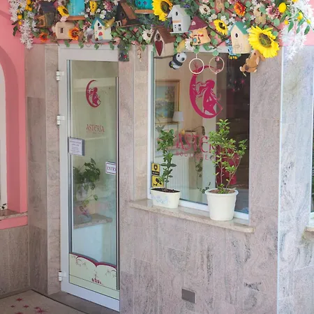 Boutique Asteria מלון 3*
