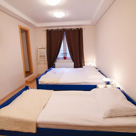 Boutique Asteria מלון 3*