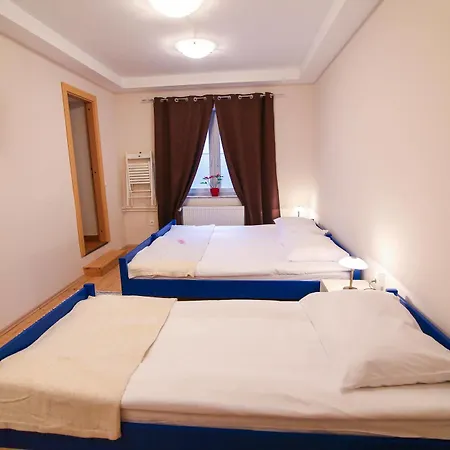 فندق Boutique Asteria ليوبليانا